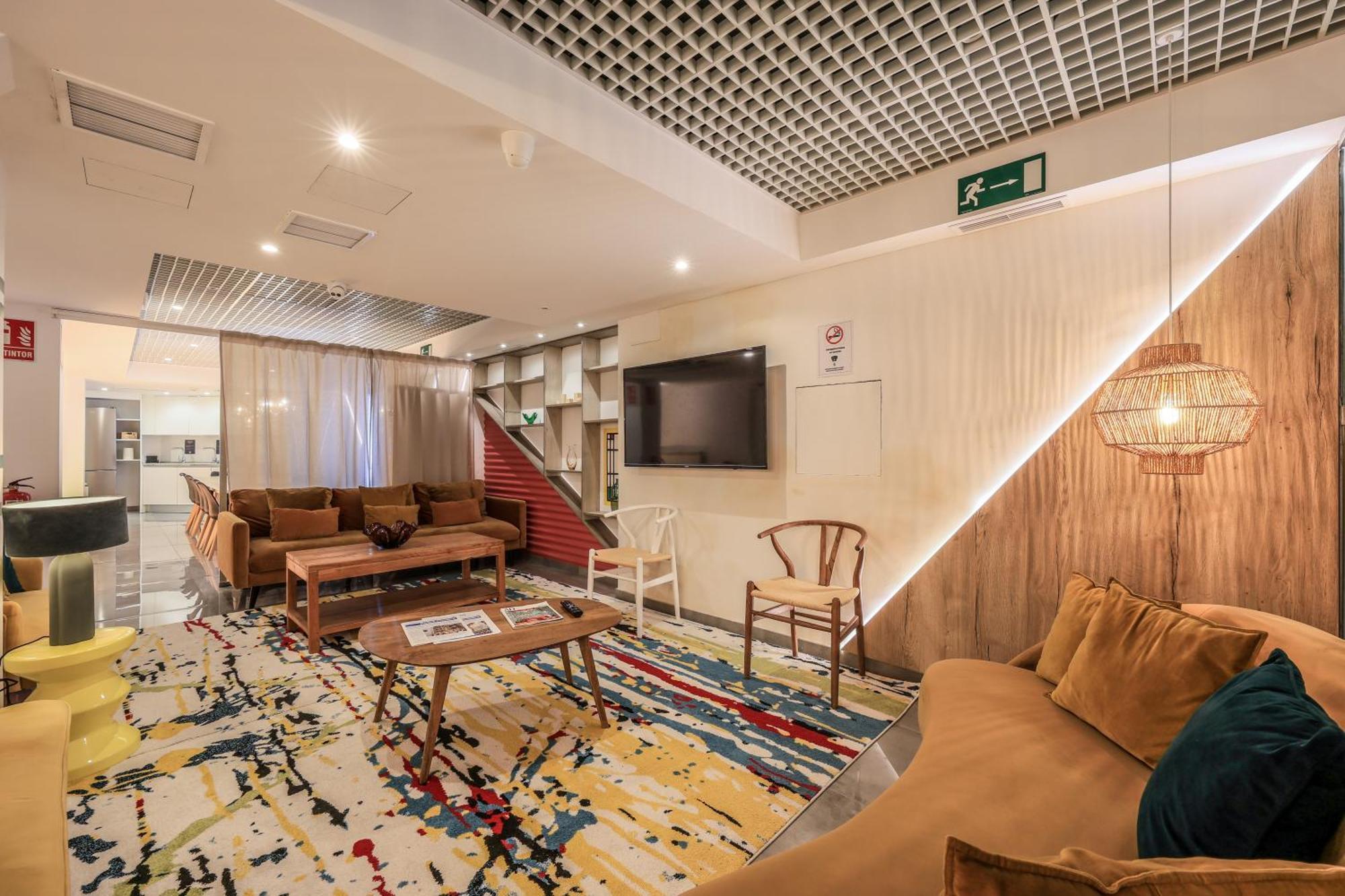 Amazinn Places Chamberi Madrid Exterior photo